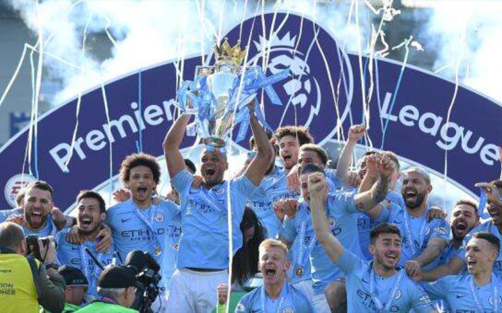 的顽强防守 的顽强防守